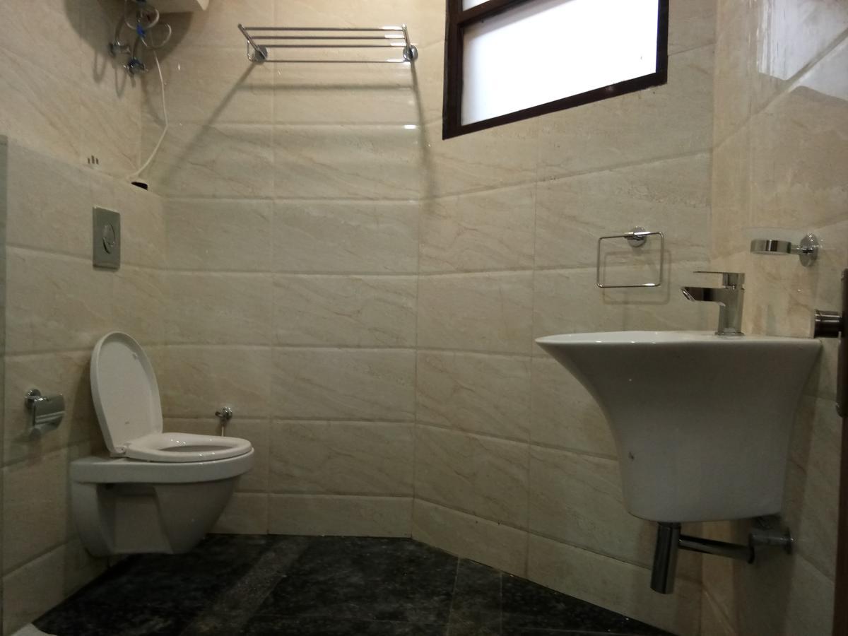 Hotel Wildrose Dalhousie Bagian luar foto