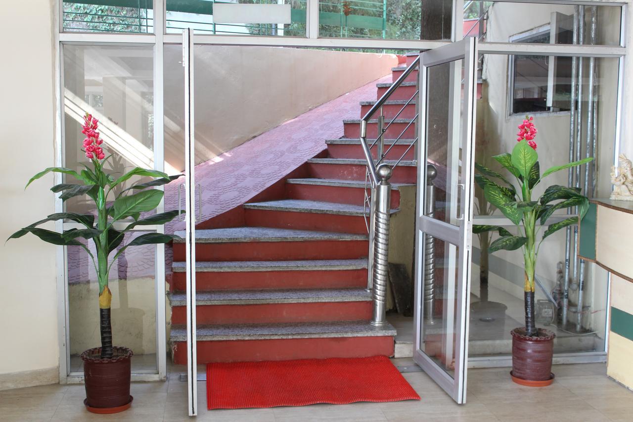 Hotel Wildrose Dalhousie Bagian luar foto